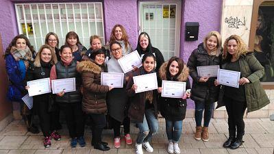 Fotos de las alumnas cursos de extensiones de pestañas 22/01/2017 (tarde)