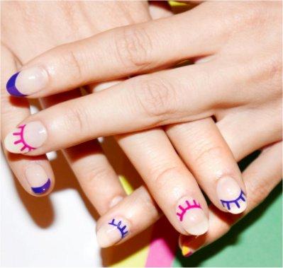 Manicura minimalista pestañas