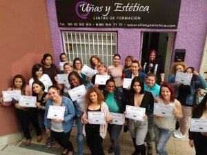 Mis alumnas del curso de gel y acrílico día 22/04/18