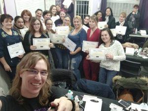 Foto de las alumnas del curso de uñas de gel y acrílico del día 09/12/18