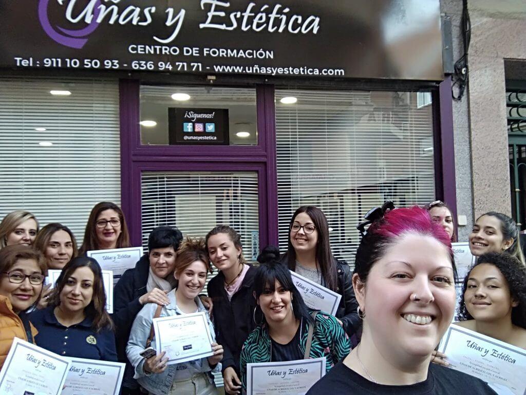 Foto de las alumnas del curso de uñas de gel y acrílico del día 19/05/19