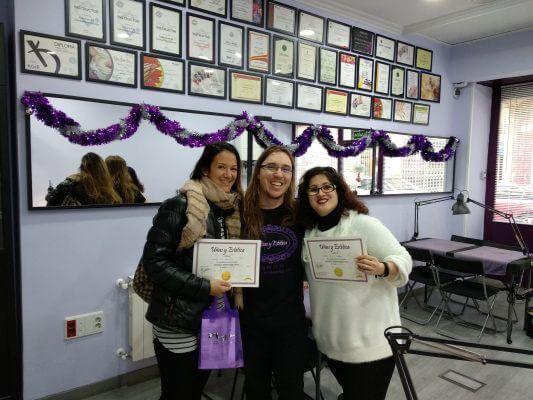 Foto de las alumnas del curso de uñas con sistema dipping del día 29/12/2019