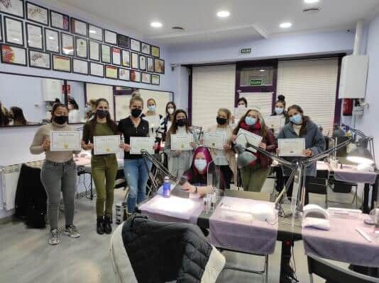 Fotos de las alumnas. Acrílico y gel 14 y 15 de noviembre 2020