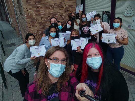 Fotos de las alumnas del curso de manicura con torno y esmalte permanente. 22/11/20