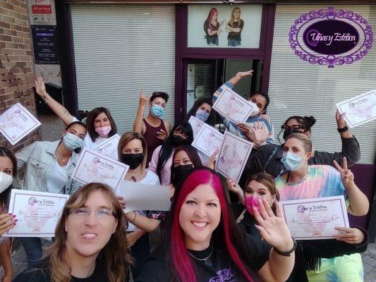 Foto de las alumnas graduadas. Manicura con Torno + semipermanente 19 de Septiembre 2021